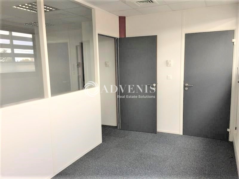Location Bureaux PESSAC (33600) - Photo 7