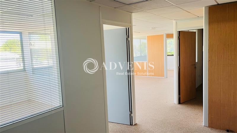 Location Bureaux GRADIGNAN (33170) - Photo 4