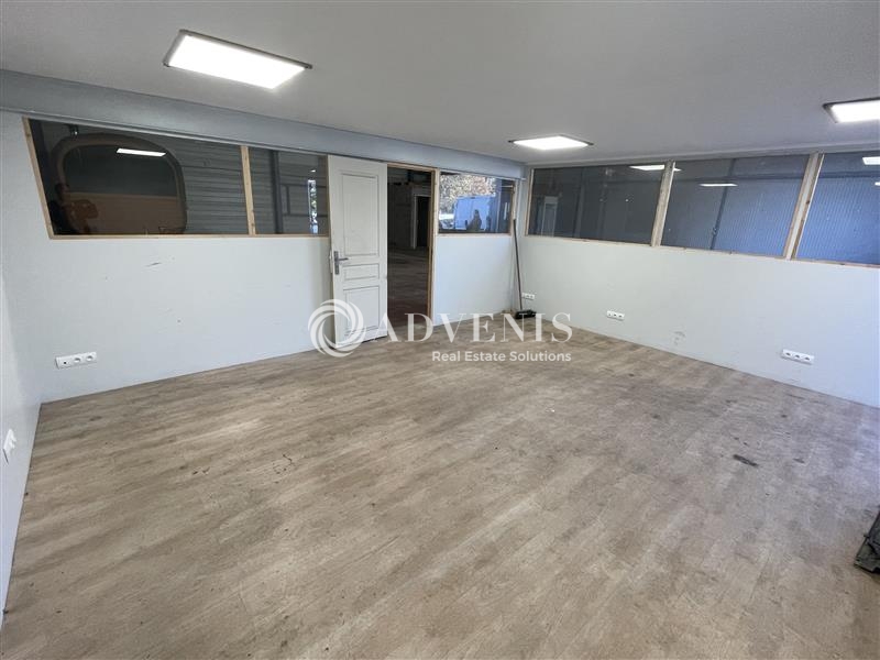 Location Activités Entrepôts BEYCHAC ET CAILLAU (33750) - Photo 5