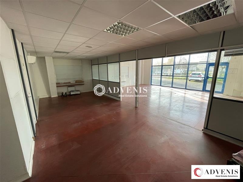 Location Activités Entrepôts BLANQUEFORT (33290) - Photo 2