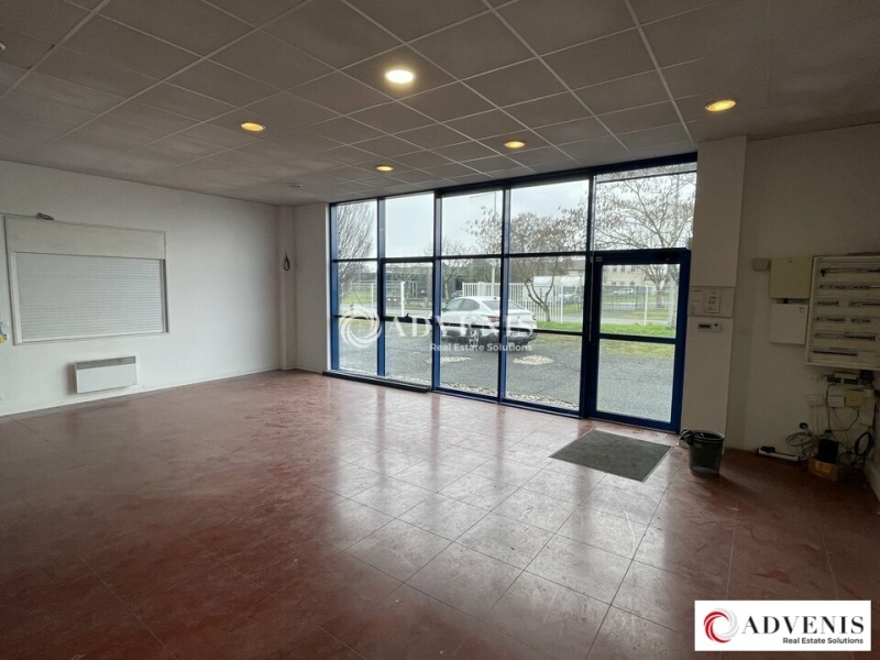 Location Activités Entrepôts BLANQUEFORT (33290) - Photo 5