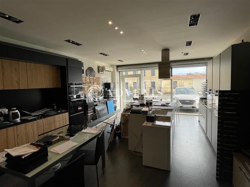 Location Commerces MERIGNAC (33700) - Photo 3