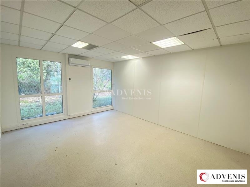 Location Bureaux SAINT JEAN D'ILLAC (33127) - Photo 9