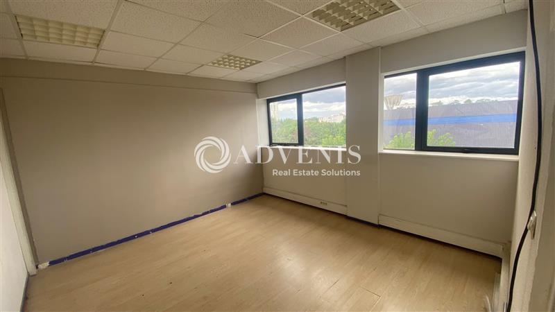 Location Bureaux CENON (33150) - Photo 3