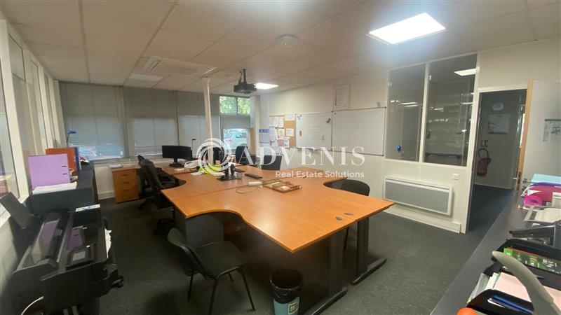 Location Bureaux PESSAC (33600) - Photo 3