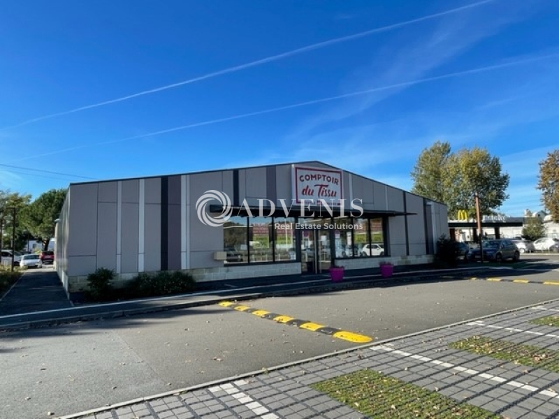 Location Commerces CADAUJAC (33140) - Photo 1