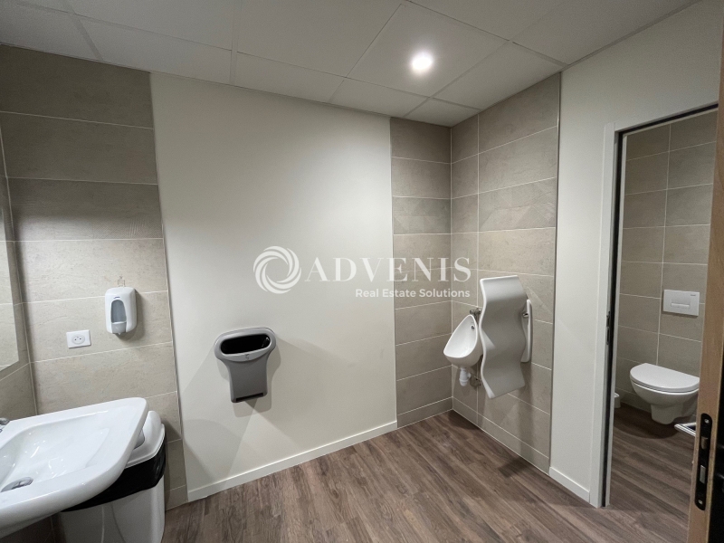 Location Bureaux PESSAC (33600) - Photo 8