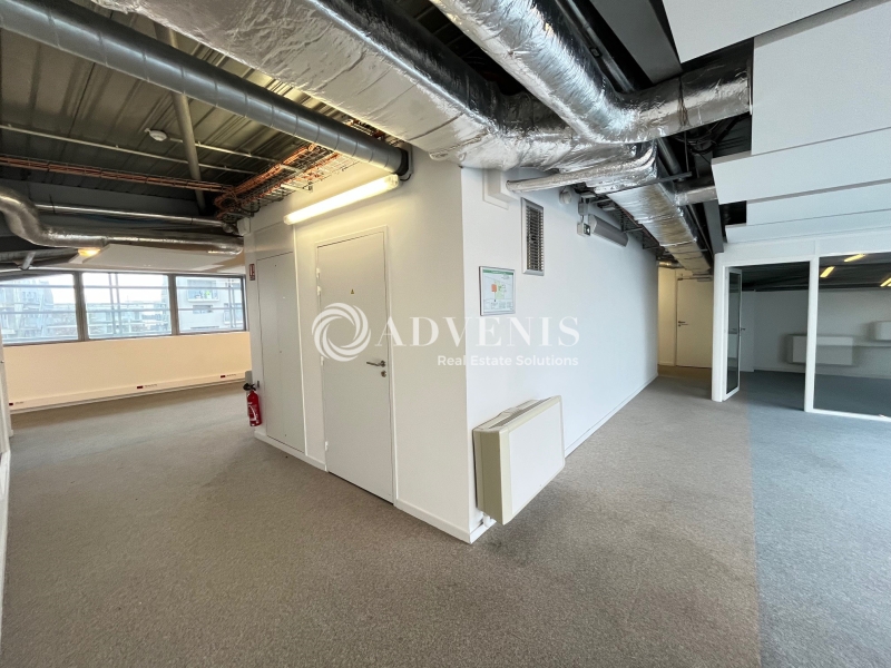 Location Bureaux BORDEAUX (33000) - Photo 9