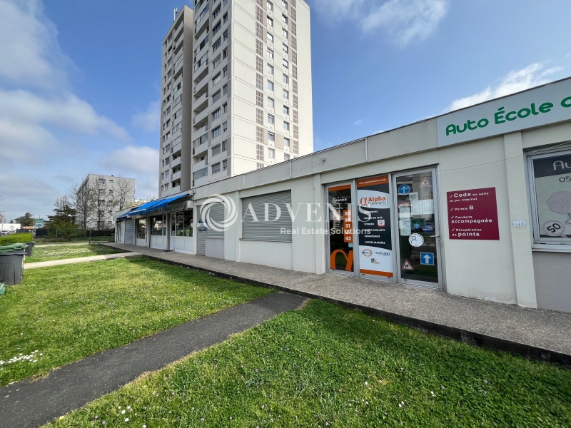 Location Commerces MERIGNAC (33700) - Photo 1