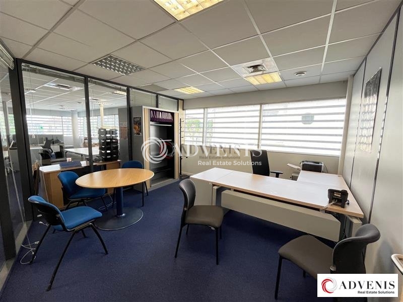 Location Commerces BORDEAUX (33800) - Photo 10
