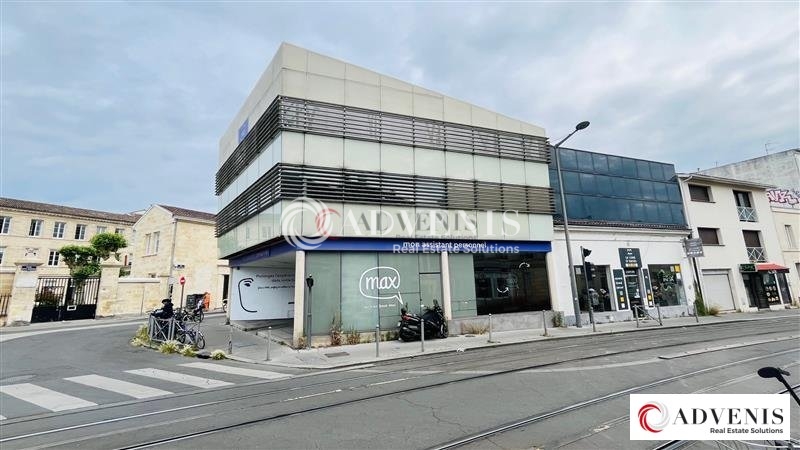 Location Commerces BORDEAUX (33800) - Photo 9