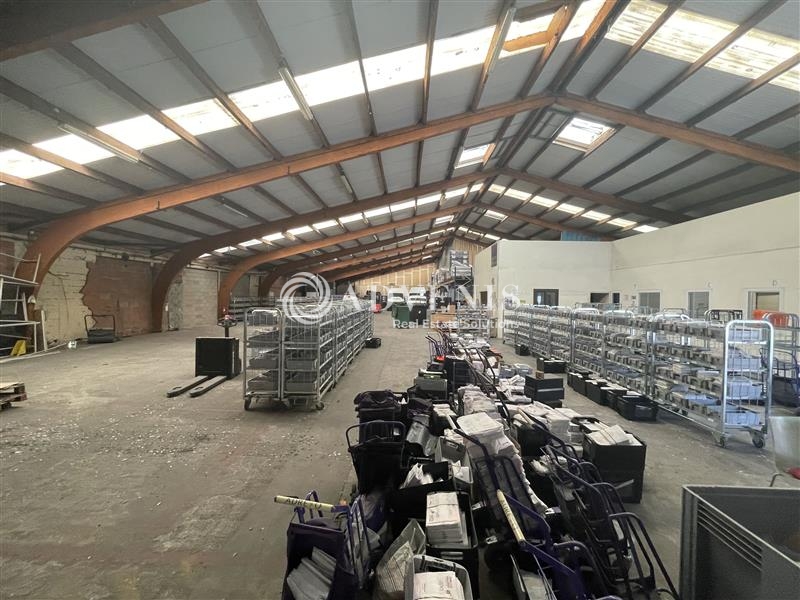 Location Activités Entrepôts GRADIGNAN (33170) - Photo 1