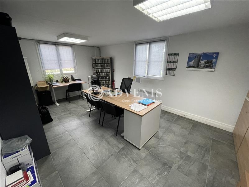 Location Activités Entrepôts BASSENS (33530) - Photo 4
