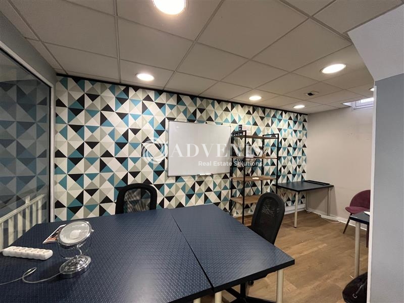 Vente Investisseur Bureaux BORDEAUX (33000) - Photo 4