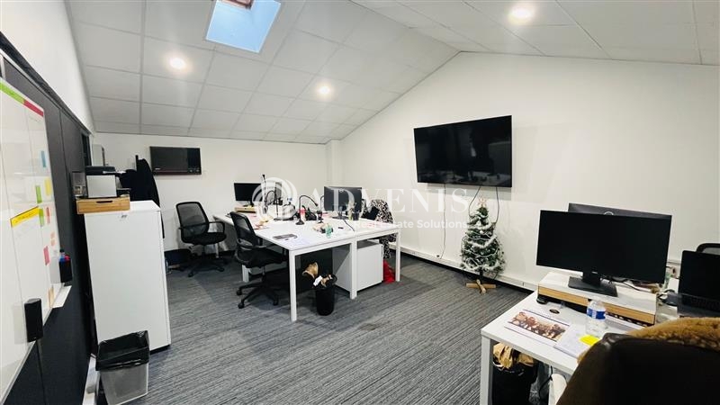 Location Bureaux BORDEAUX (33000) - Photo 10