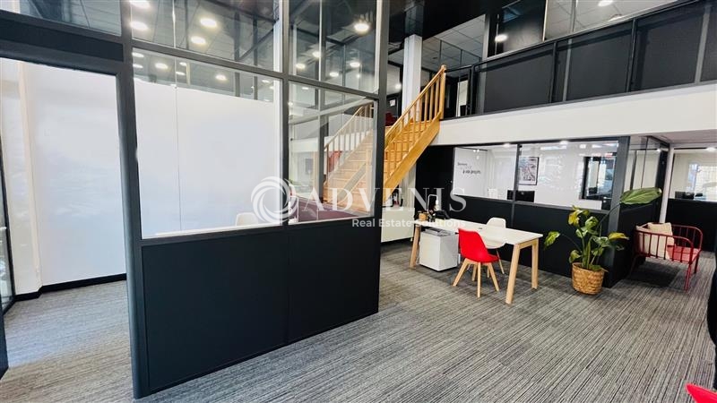 Location Bureaux BORDEAUX (33000) - Photo 4