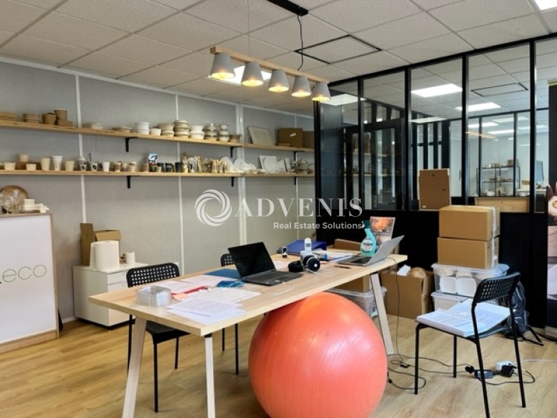 Location Bureaux VILLENAVE D'ORNON (33140) - Photo 4