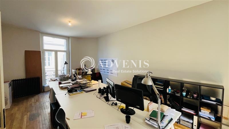 Location Bureaux BORDEAUX (33000) - Photo 8