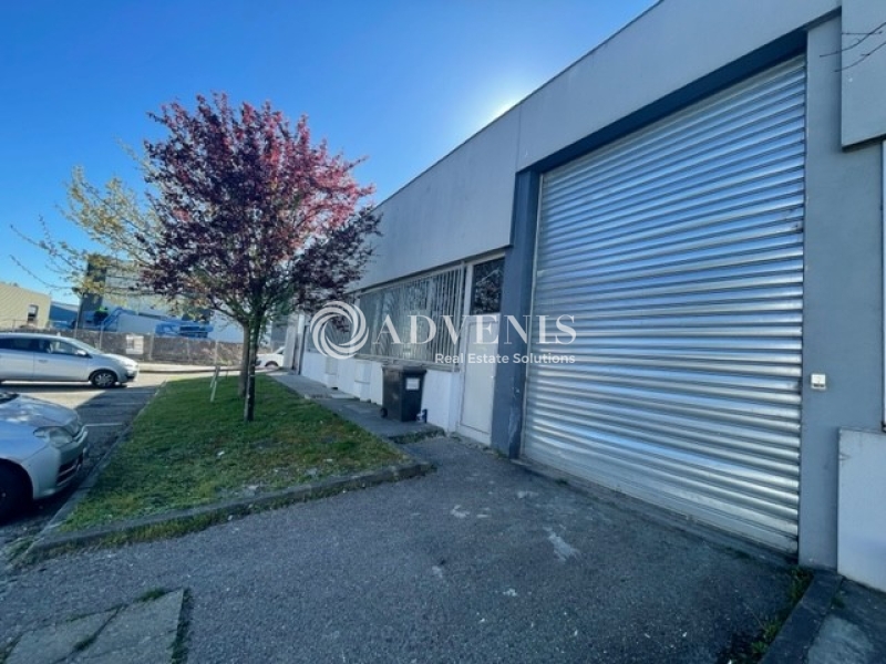 Location Activités Entrepôts BLANQUEFORT (33290) - Photo 1