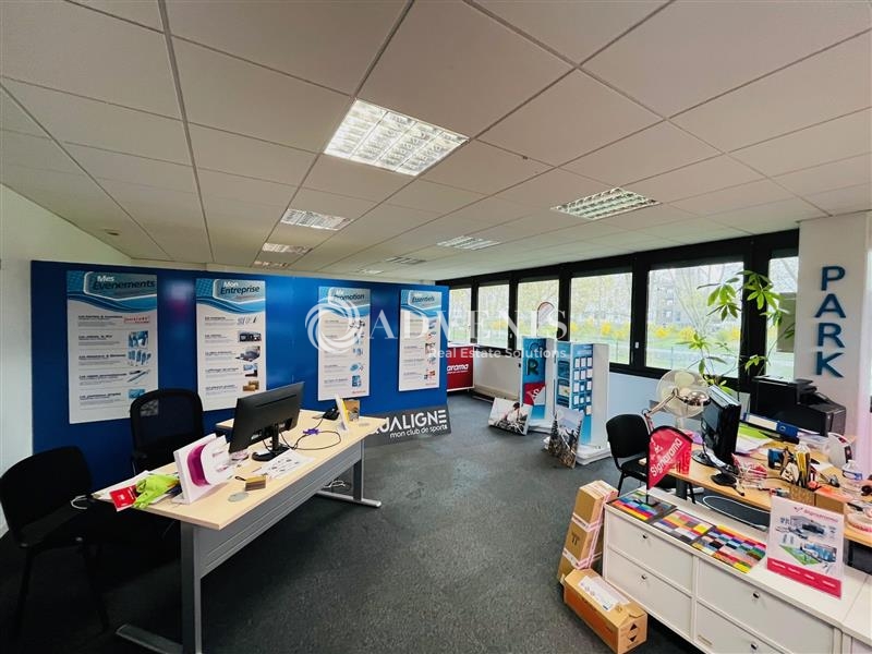 Location Bureaux BRUGES (33520) - Photo 7