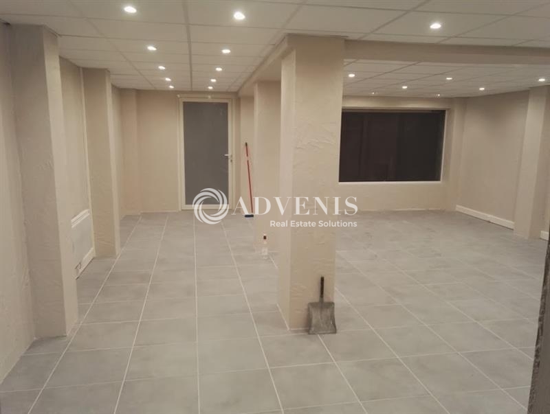Location Commerces MERIGNAC (33700) - Photo 4