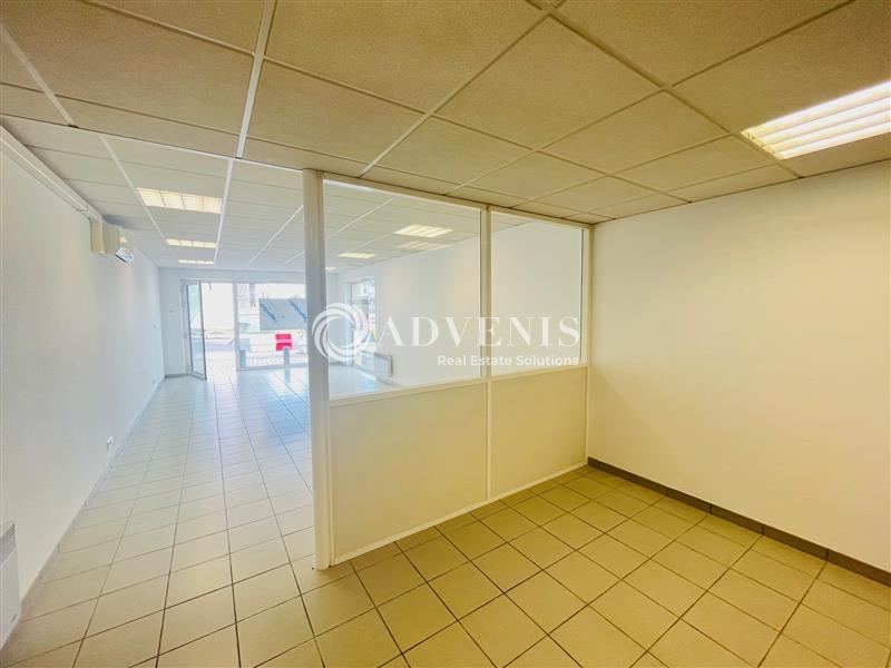 Location Commerces EYSINES (33320) - Photo 4