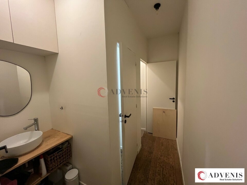 Location Commerces BORDEAUX (33000) - Photo 9