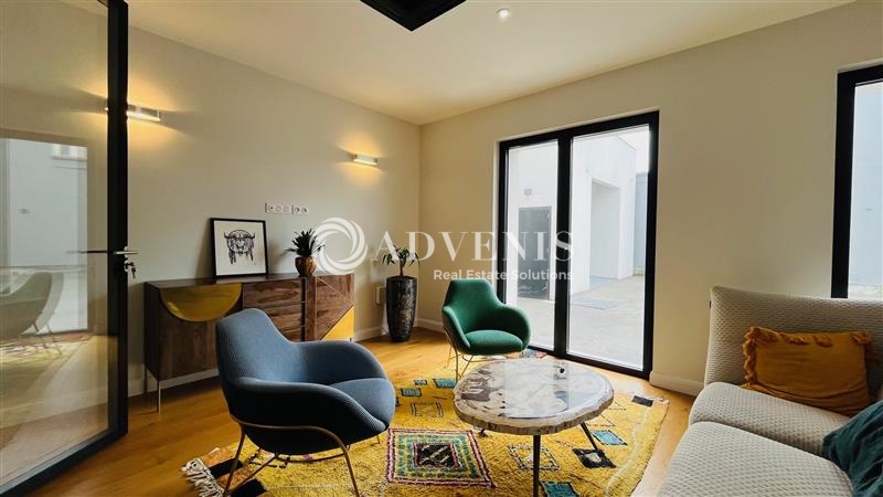 Location Bureaux BEGLES (33130) - Photo 1