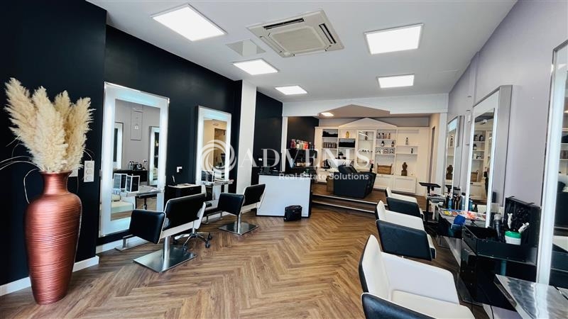 Location Commerces LE BOUSCAT (33110) - Photo 1