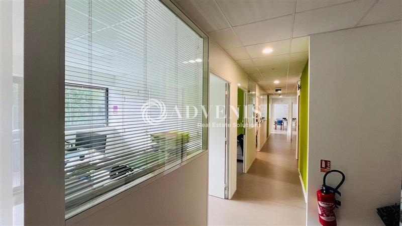 Location Bureaux PESSAC (33600) - Photo 4