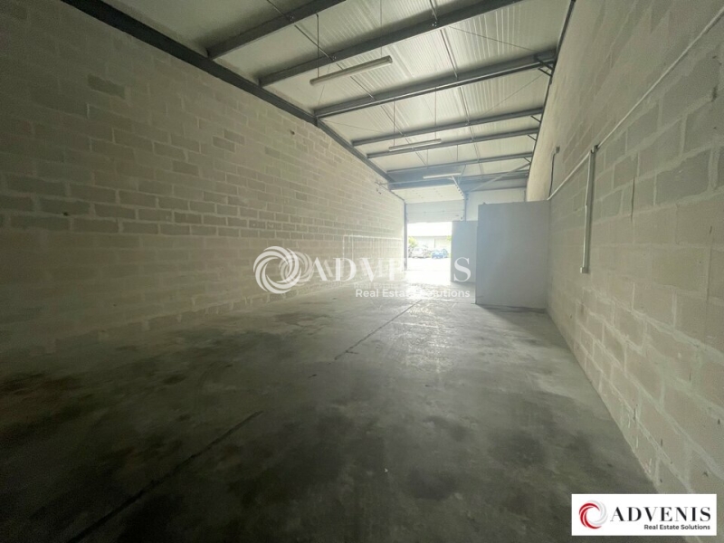 Location Activités Entrepôts LE HAILLAN (33185) - Photo 3