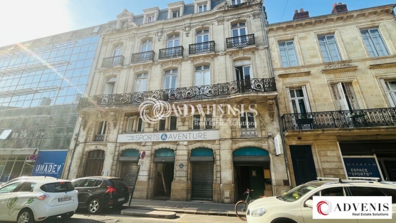 Location Commerces BORDEAUX (33000) - Photo 1