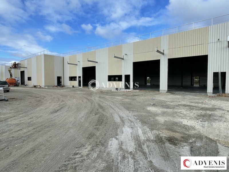 Location Activités Entrepôts BLANQUEFORT (33290) - Photo 1