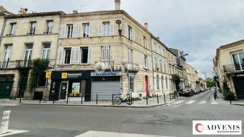 Location Commerces BORDEAUX (33300) - Photo 1