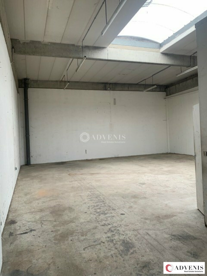 Location Activités Entrepôts BLANQUEFORT (33290) - Photo 1