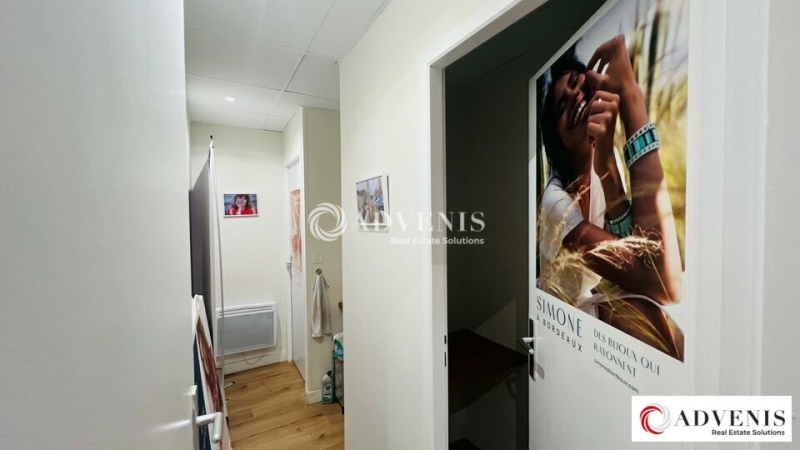 Location Bureaux BORDEAUX (33000) - Photo 8