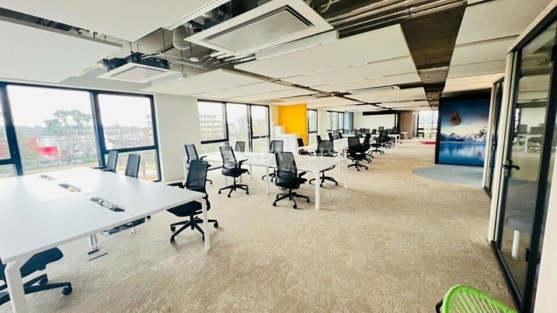 Location Bureaux PESSAC (33600) - Photo 8