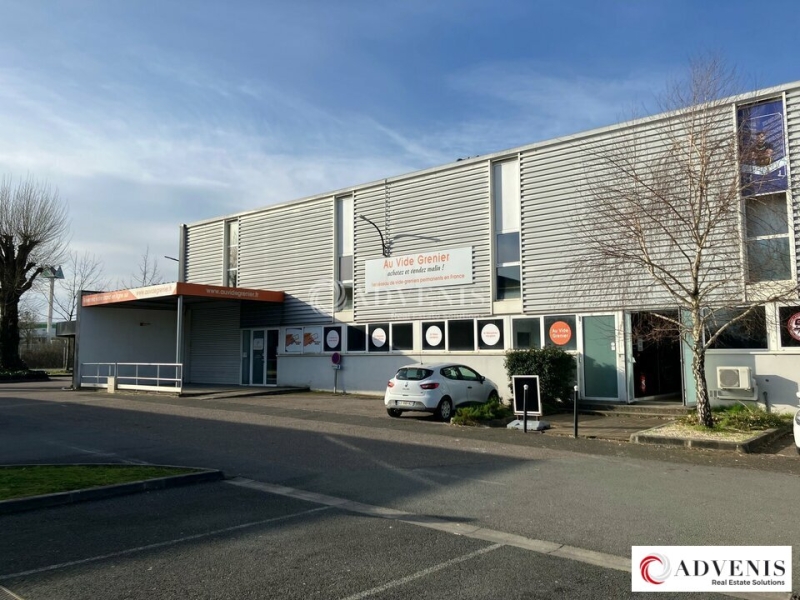 Location Commerces PESSAC (33600) - Photo 6