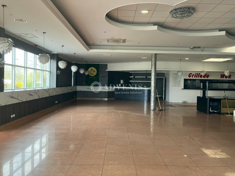Location Commerces BÈGLES (33130) - Photo 5