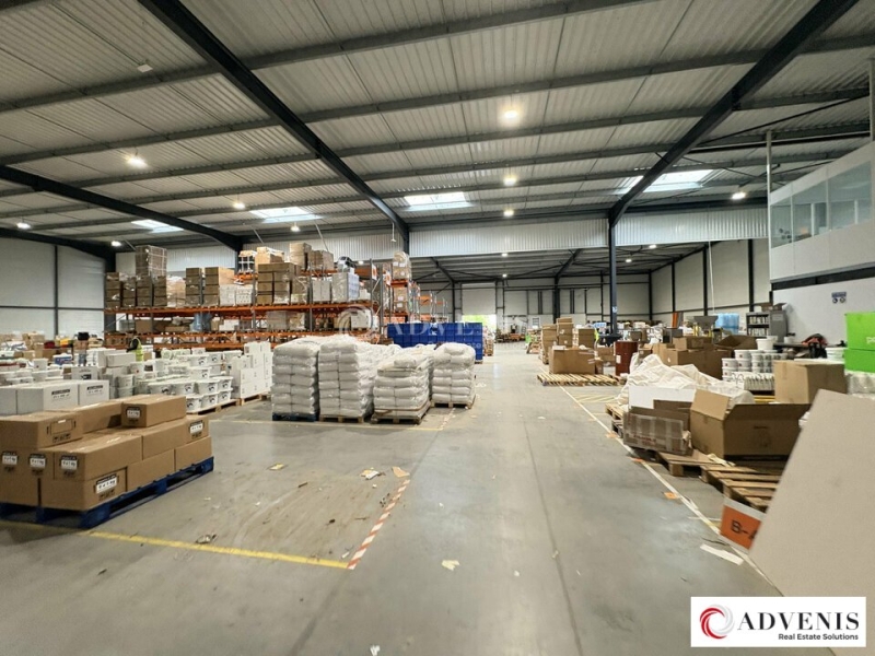 Location Activités Entrepôts AMBARÈS ET LAGRAVE (33440) - Photo 4