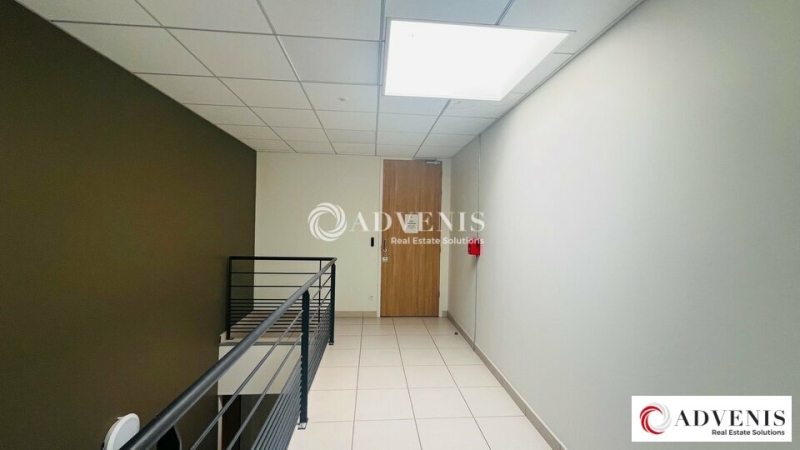 Location Bureaux CENON (33150) - Photo 2