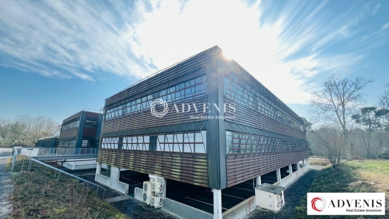 Location Bureaux PESSAC (33600) - Photo 1