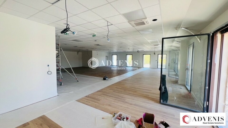 Location Bureaux BORDEAUX (33300) - Photo 7