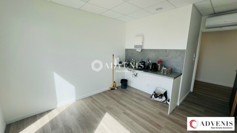 Location Bureaux SAINT MÉDARD EN JALLES (33160) - Photo 11