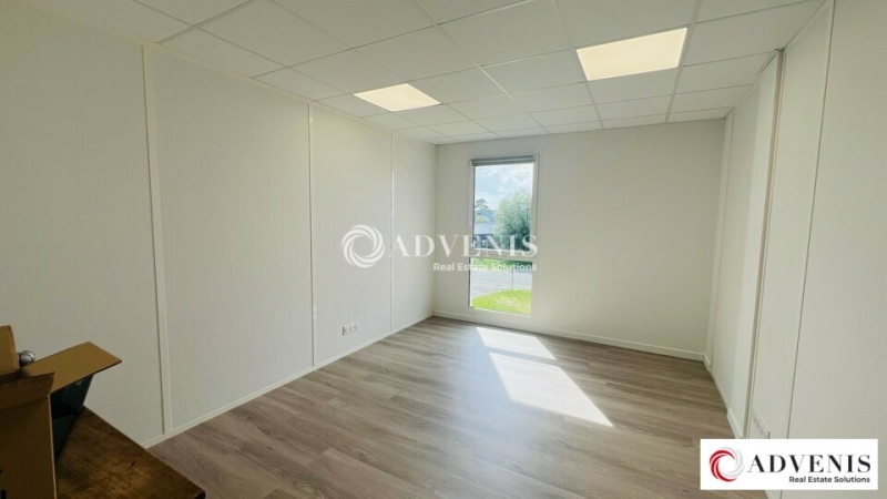 Location Bureaux SAINT MÉDARD EN JALLES (33160) - Photo 8