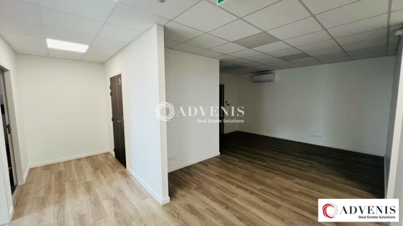 Location Bureaux SAINT MÉDARD EN JALLES (33160) - Photo 9