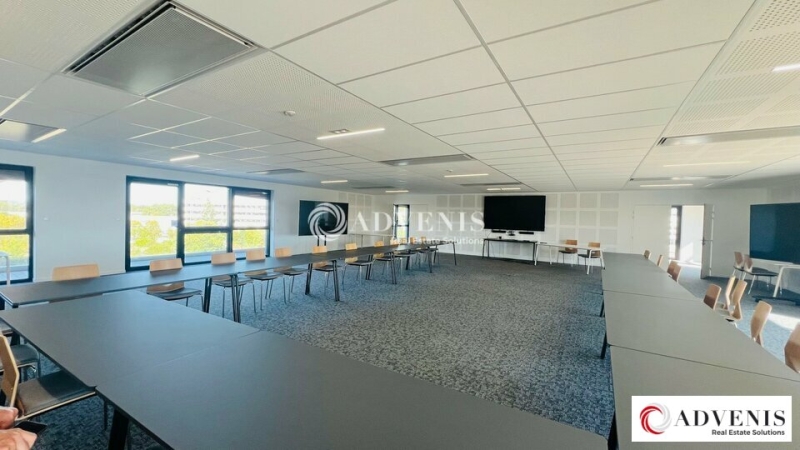 Location Bureaux PESSAC (33600) - Photo 10