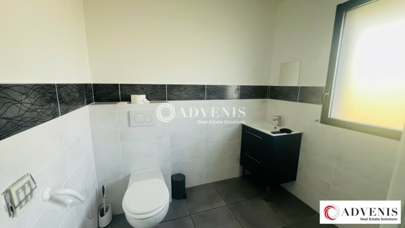 Location Commerces AUDENGE (33980) - Photo 8