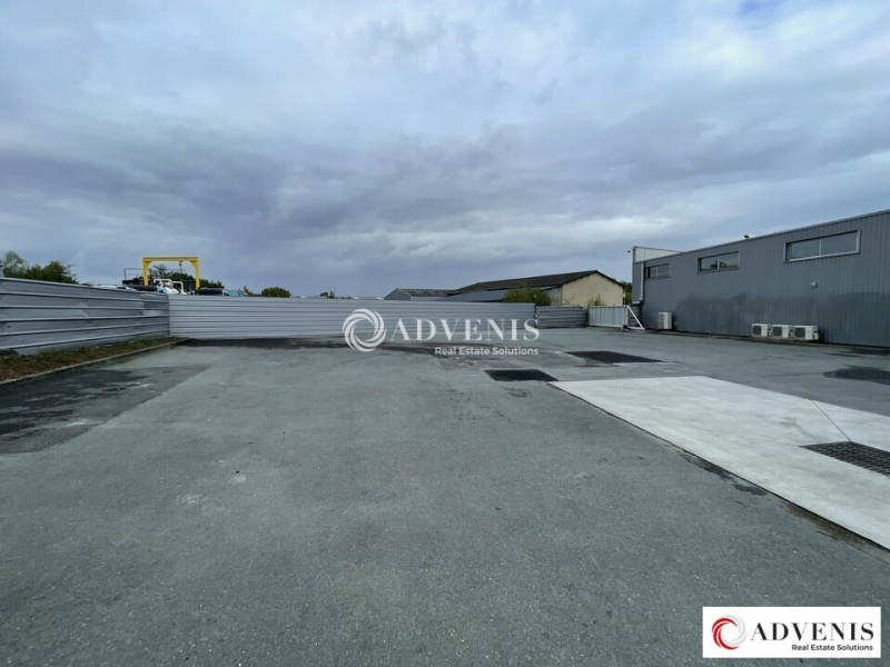 Location Activités Entrepôts YVRAC (33370) - Photo 4