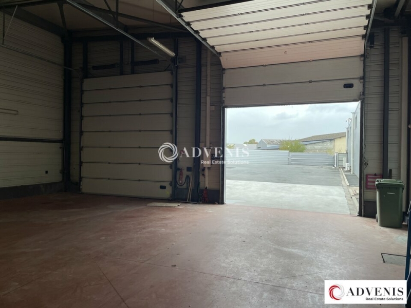 Location Activités Entrepôts YVRAC (33370) - Photo 8